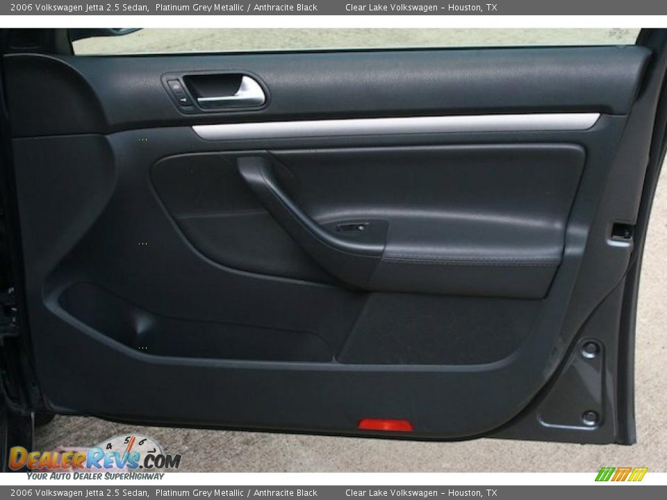 2006 Volkswagen Jetta 2.5 Sedan Platinum Grey Metallic / Anthracite Black Photo #30