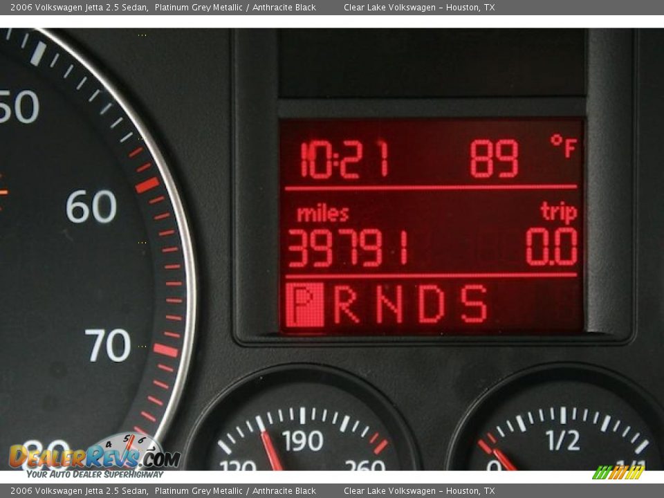 2006 Volkswagen Jetta 2.5 Sedan Platinum Grey Metallic / Anthracite Black Photo #35