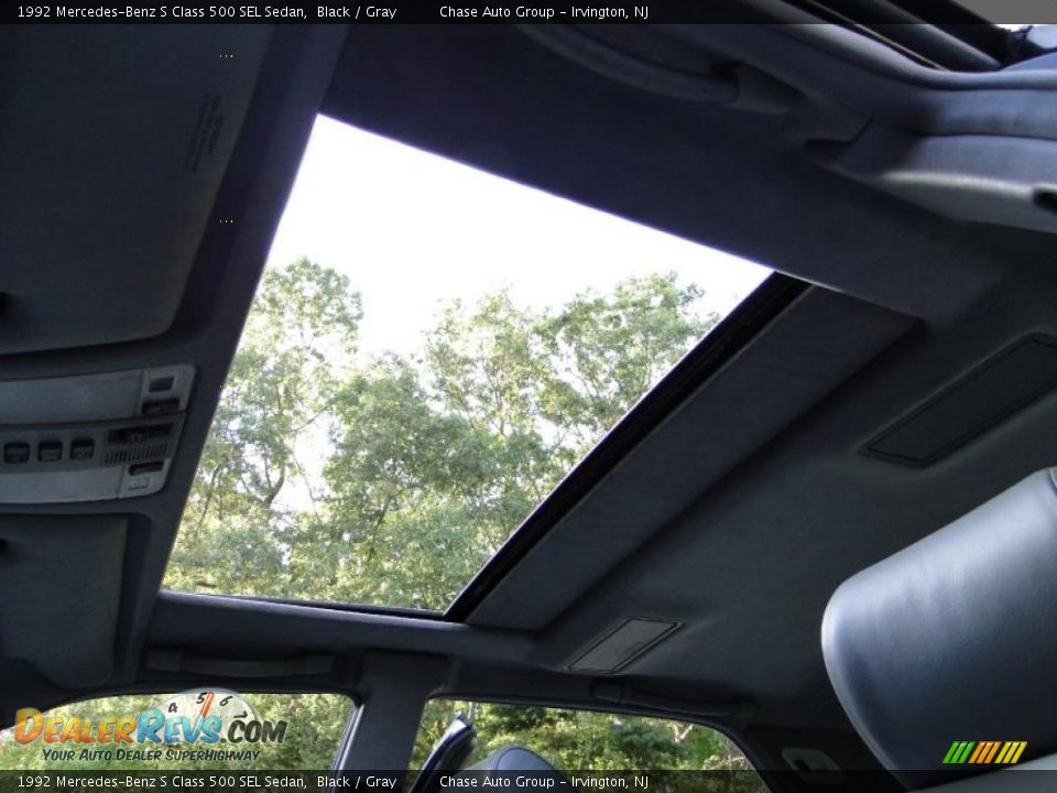 1992 Mercedes-Benz S Class 500 SEL Sedan Black / Gray Photo #35