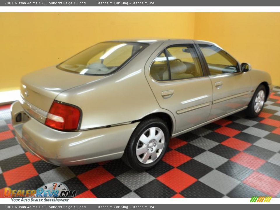 2001 Nissan Altima GXE Sandrift Beige / Blond Photo #6