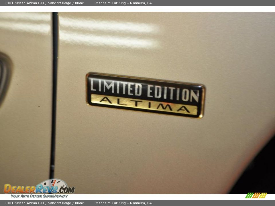 2001 Nissan Altima GXE Sandrift Beige / Blond Photo #18