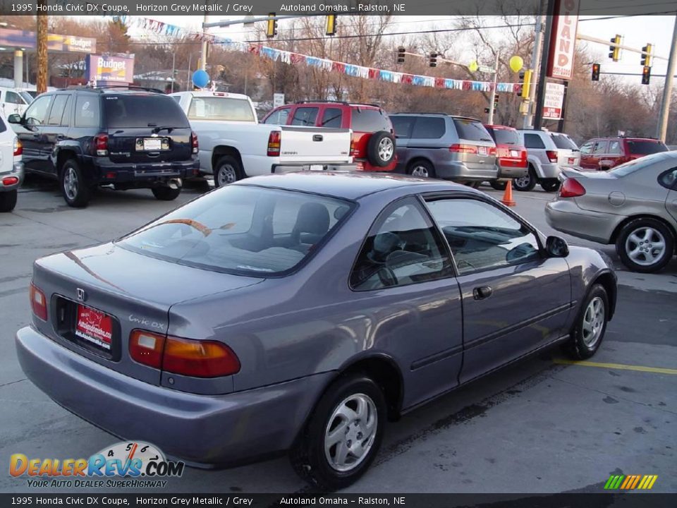 1995 Honda Civic DX Coupe Horizon Grey Metallic / Grey Photo #2