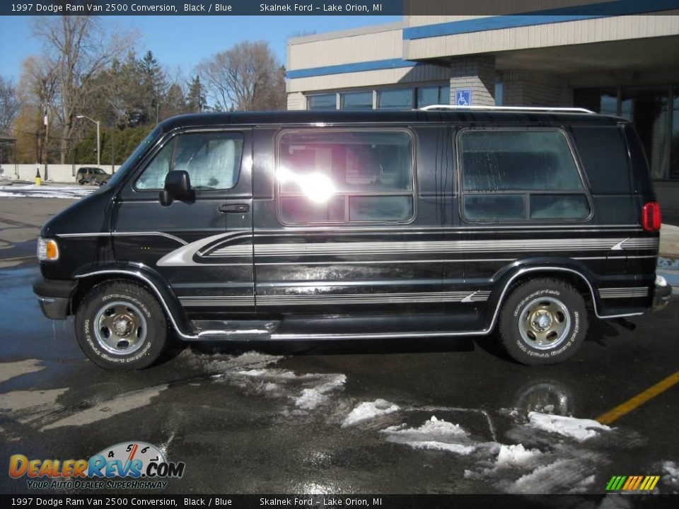 1997 Dodge Ram Van 2500 Conversion Black / Blue Photo #2