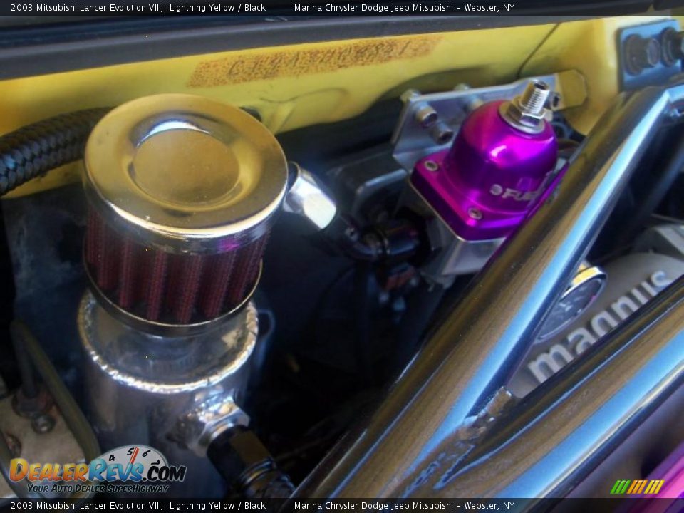 2003 Mitsubishi Lancer Evolution VIII Lightning Yellow / Black Photo #16