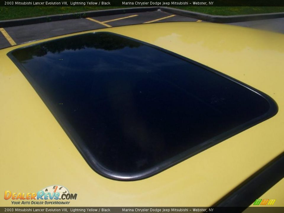 2003 Mitsubishi Lancer Evolution VIII Lightning Yellow / Black Photo #18