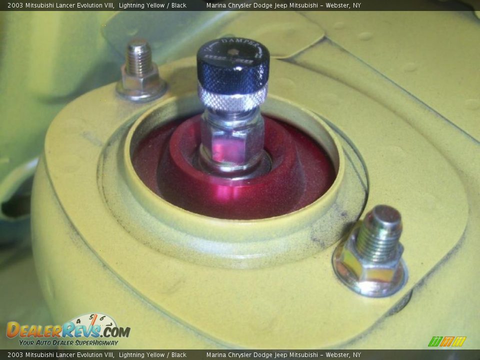 2003 Mitsubishi Lancer Evolution VIII Lightning Yellow / Black Photo #22