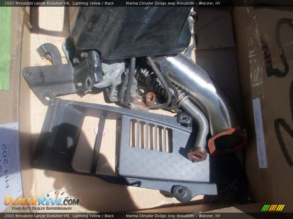 2003 Mitsubishi Lancer Evolution VIII Lightning Yellow / Black Photo #33