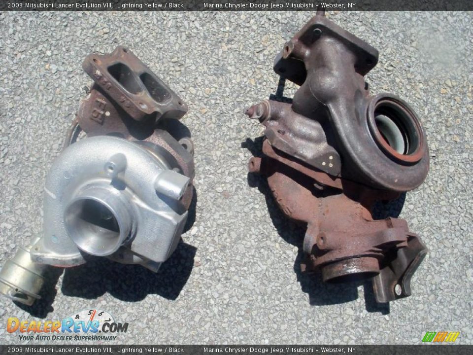 2003 Mitsubishi Lancer Evolution VIII Lightning Yellow / Black Photo #34