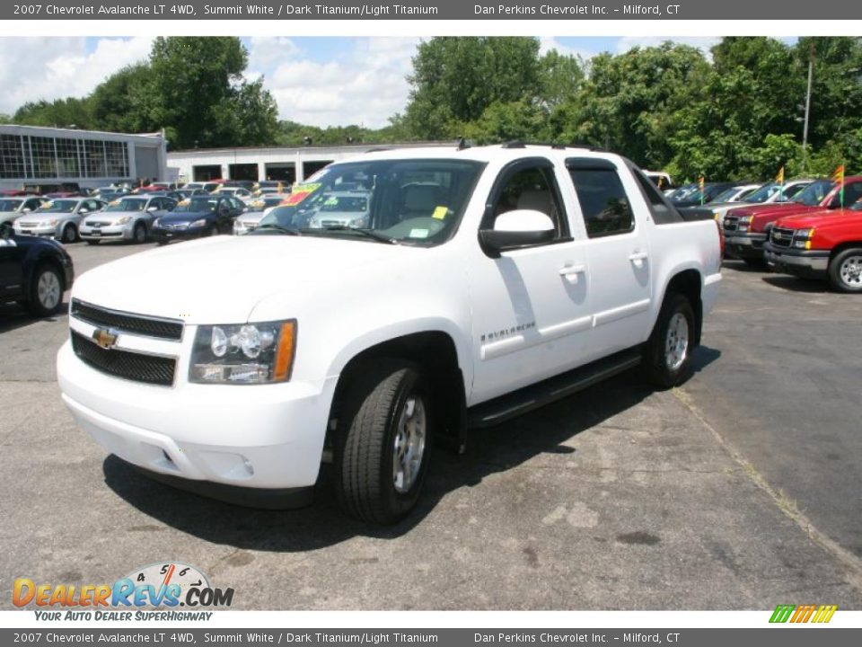 2007 Chevrolet Avalanche LT 4WD Summit White / Dark Titanium/Light Titanium Photo #1