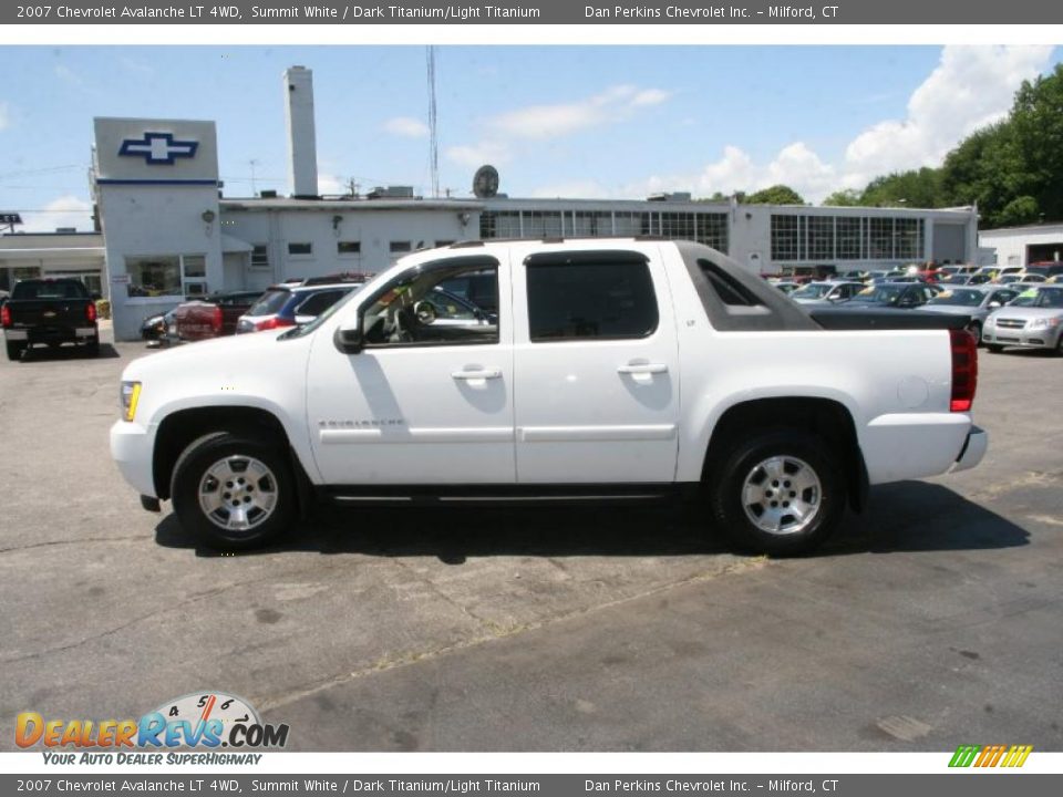 2007 Chevrolet Avalanche LT 4WD Summit White / Dark Titanium/Light Titanium Photo #9