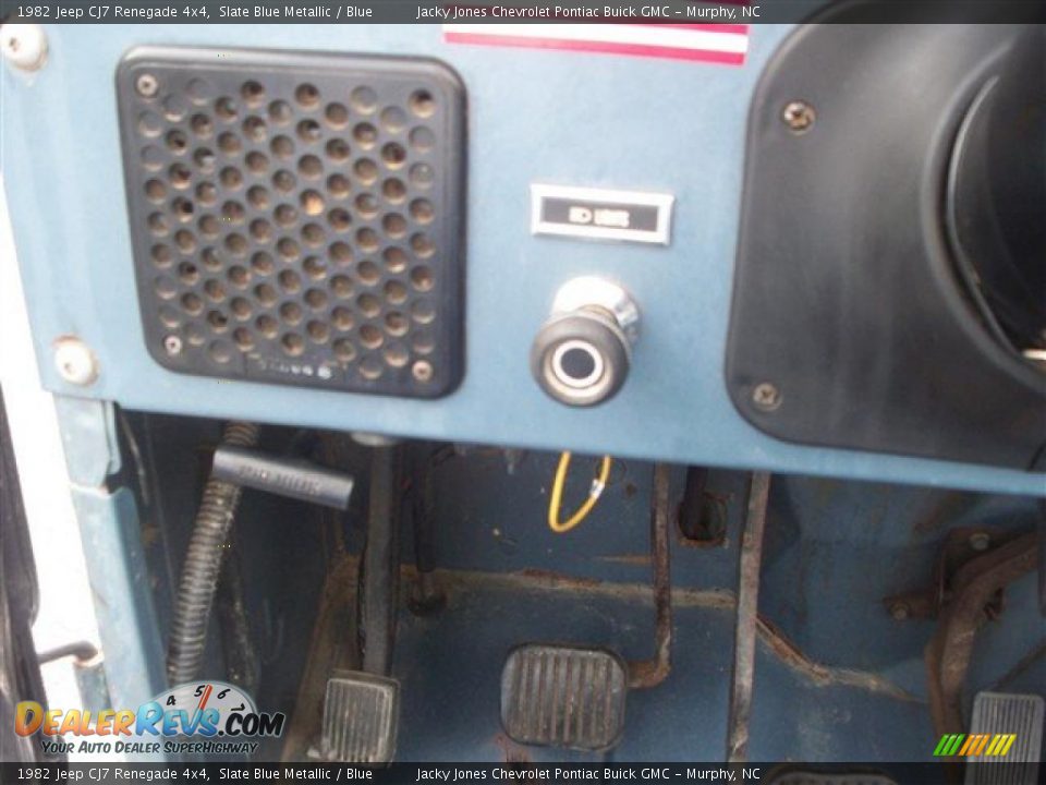 Controls of 1982 Jeep CJ7 Renegade 4x4 Photo #18