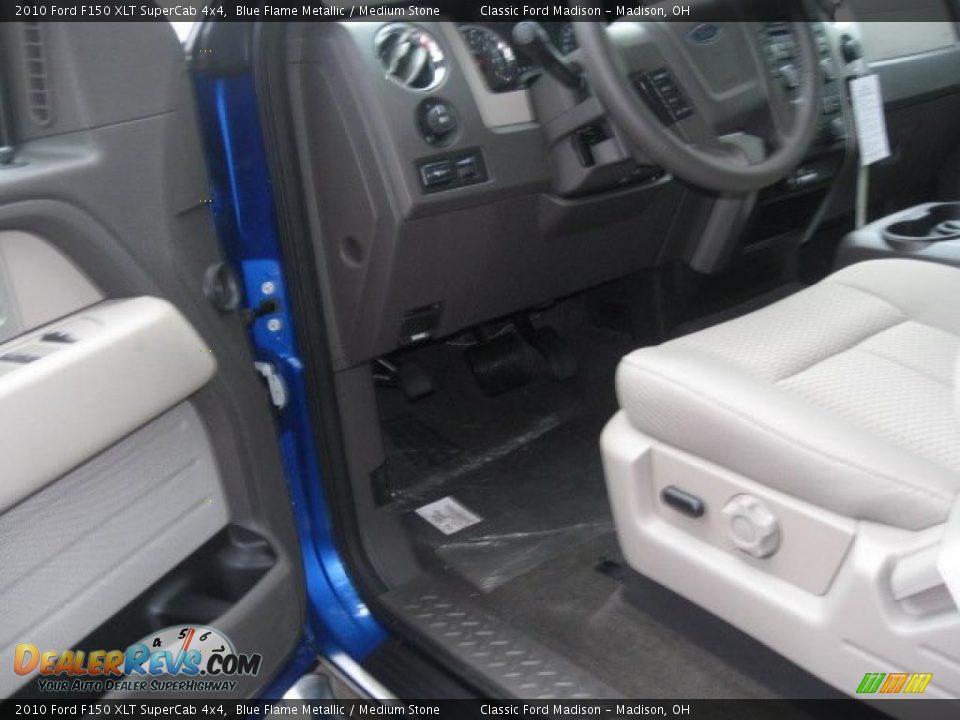 2010 Ford F150 XLT SuperCab 4x4 Blue Flame Metallic / Medium Stone Photo #7