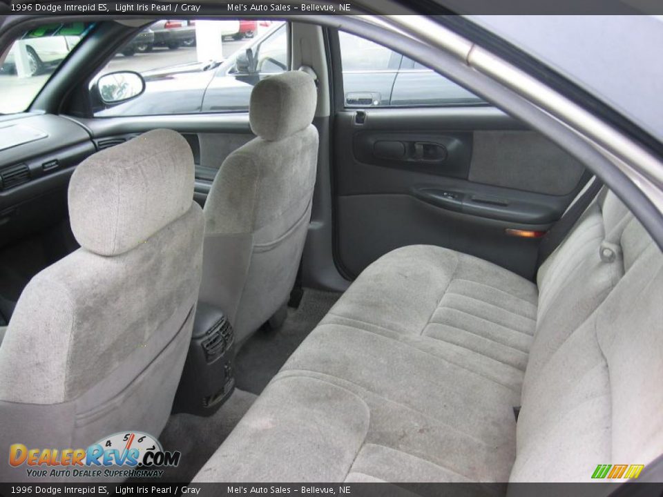 1996 Dodge Intrepid ES Light Iris Pearl / Gray Photo #5