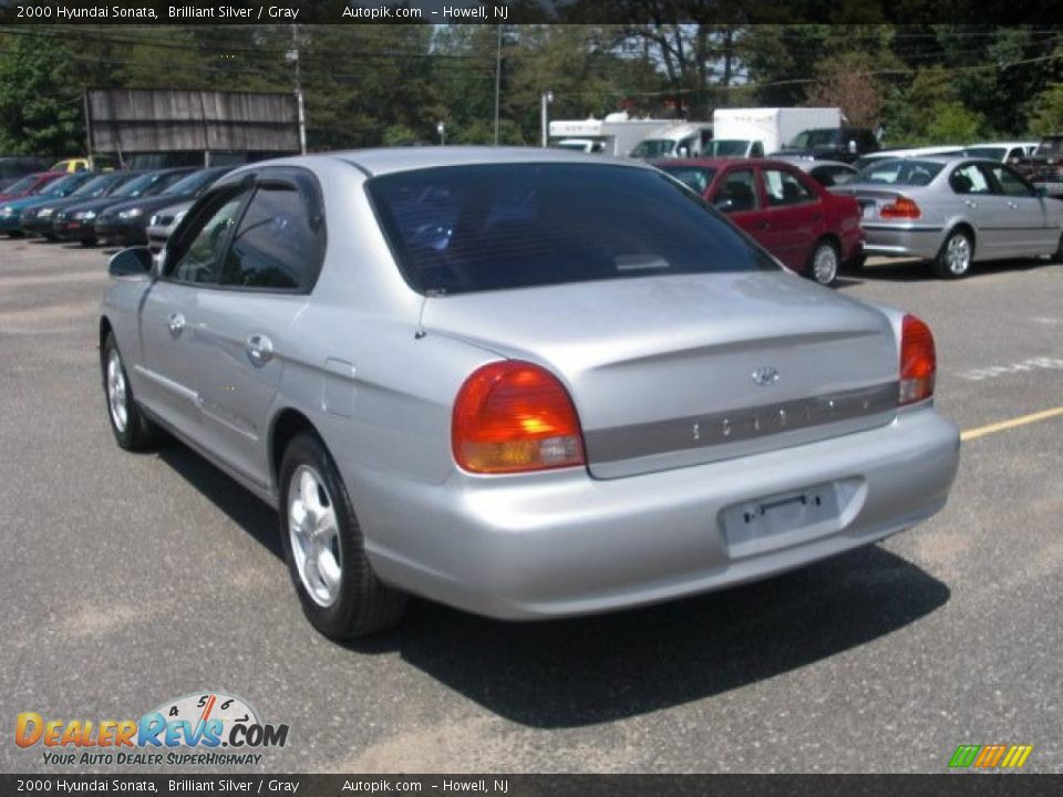 2000 Hyundai Sonata Brilliant Silver / Gray Photo #5