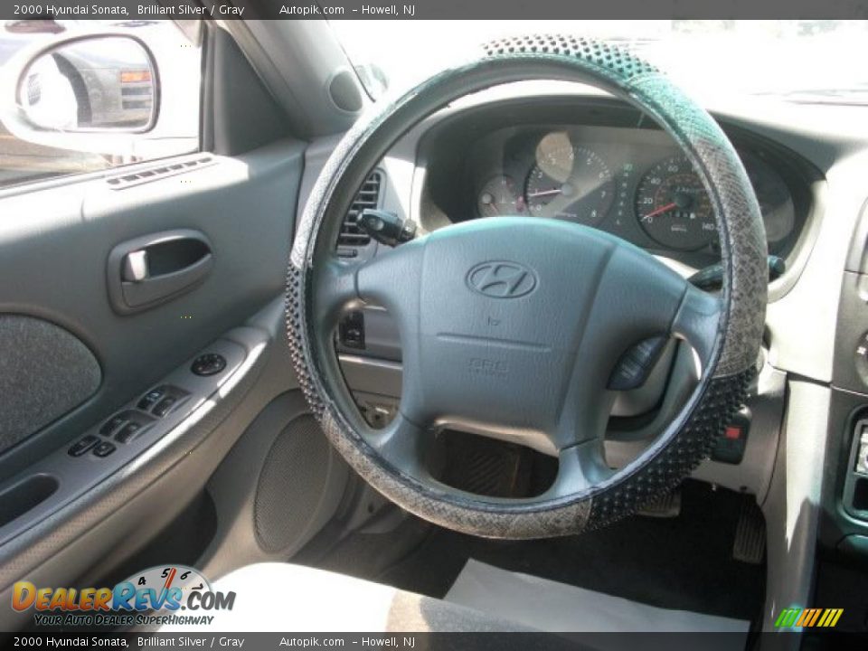 2000 Hyundai Sonata Brilliant Silver / Gray Photo #14