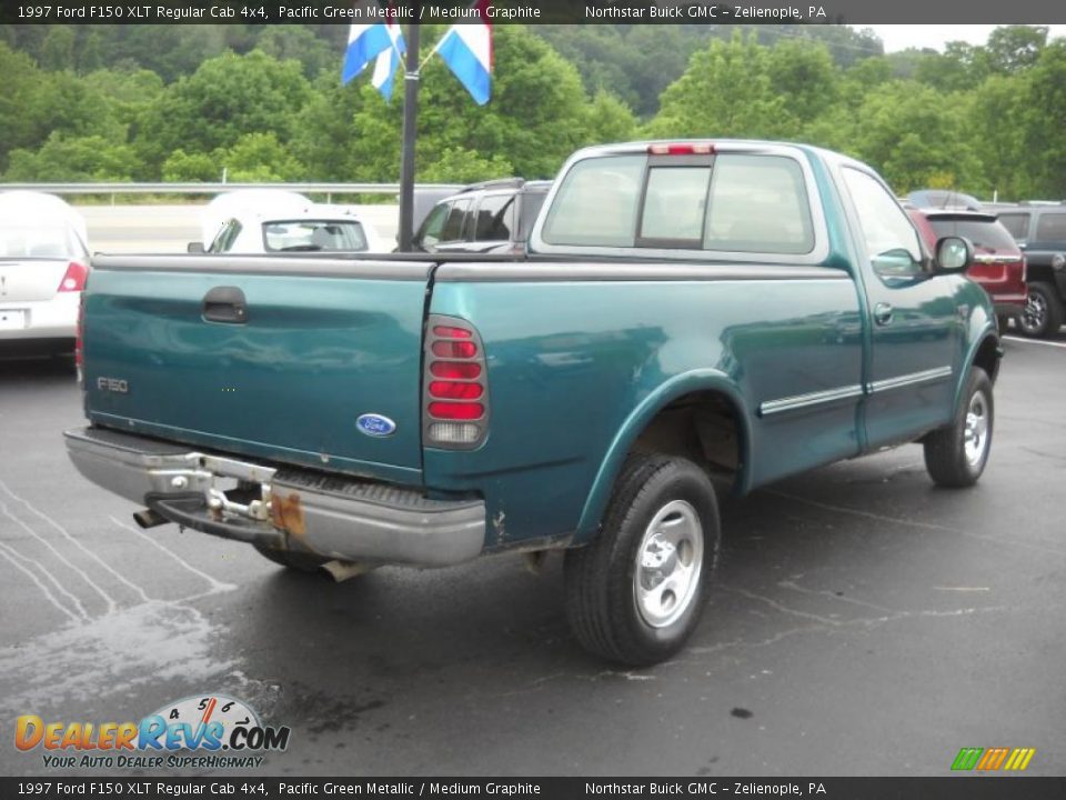 1997 Ford F150 XLT Regular Cab 4x4 Pacific Green Metallic / Medium Graphite Photo #5