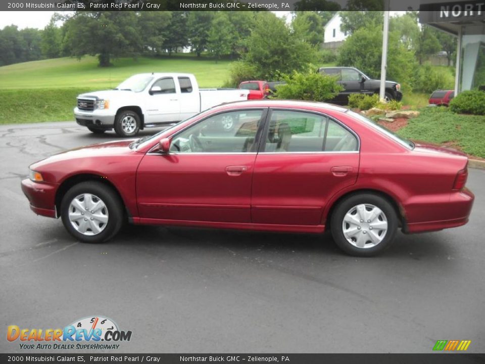 2000 Mitsubishi Galant ES Patriot Red Pearl / Gray Photo #8