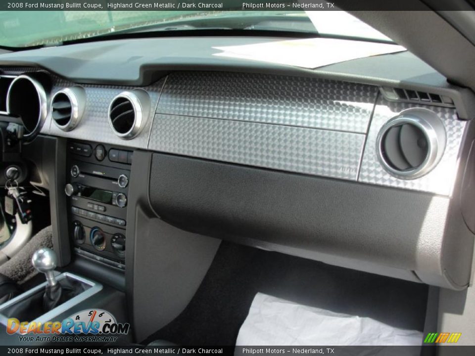 2008 Ford Mustang Bullitt Coupe Highland Green Metallic / Dark Charcoal Photo #25