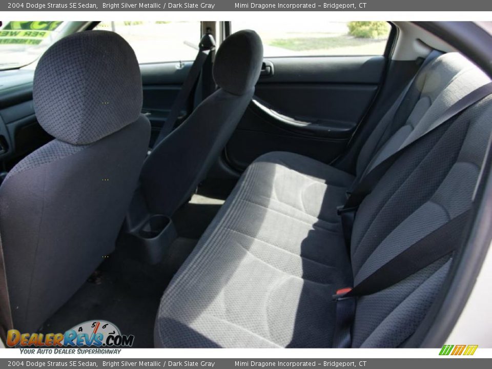 2004 Dodge Stratus SE Sedan Bright Silver Metallic / Dark Slate Gray Photo #12
