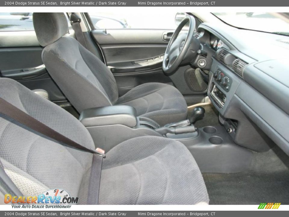 2004 Dodge Stratus SE Sedan Bright Silver Metallic / Dark Slate Gray Photo #17