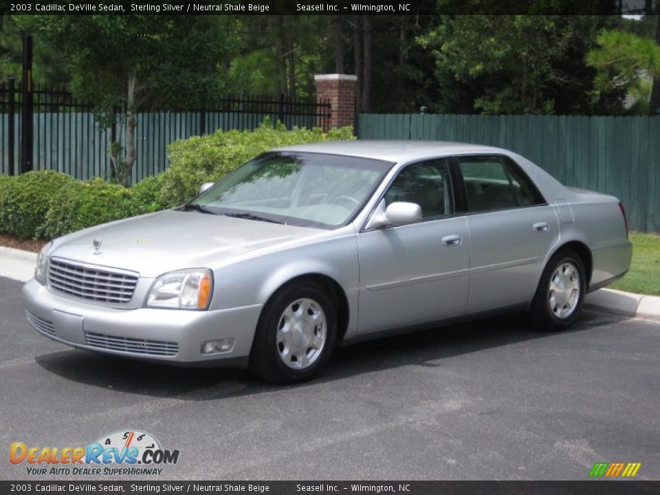 2003 Cadillac DeVille Sedan Sterling Silver / Neutral Shale Beige Photo #1