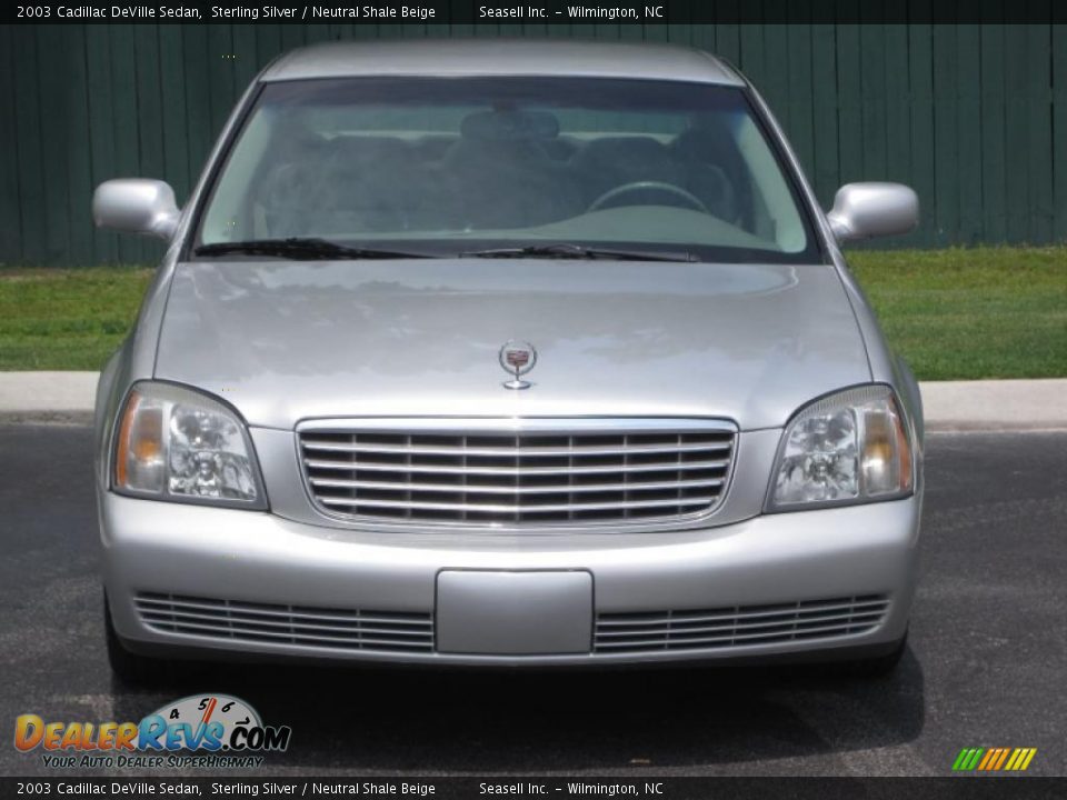 2003 Cadillac DeVille Sedan Sterling Silver / Neutral Shale Beige Photo #2