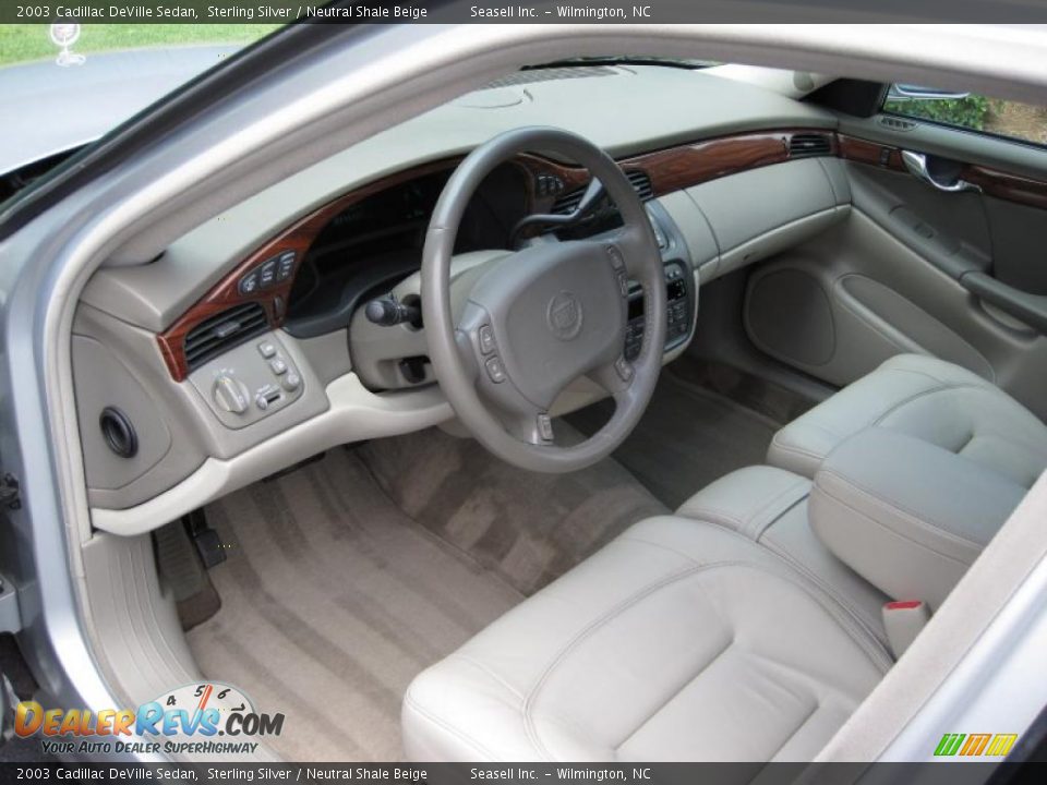2003 Cadillac DeVille Sedan Sterling Silver / Neutral Shale Beige Photo #16