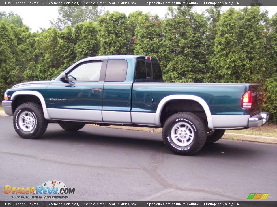 1999 Dodge Dakota SLT Extended Cab 4x4 Emerald Green Pearl / Mist Gray Photo #4