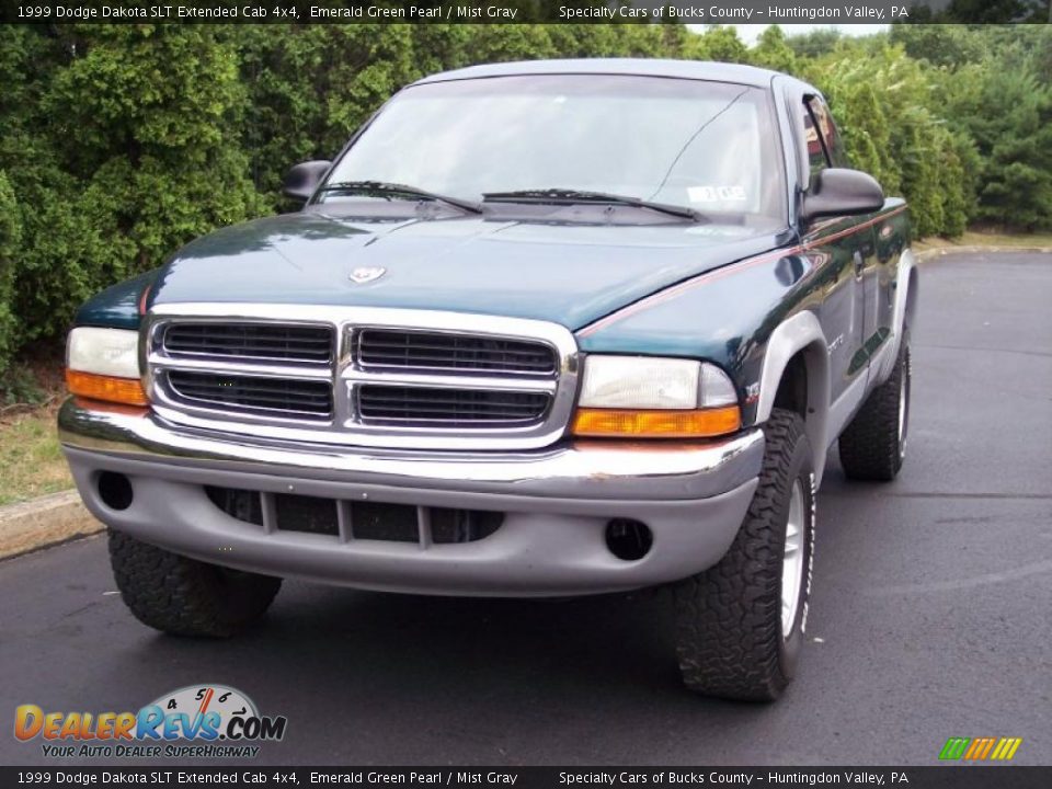 1999 Dodge Dakota SLT Extended Cab 4x4 Emerald Green Pearl / Mist Gray Photo #8