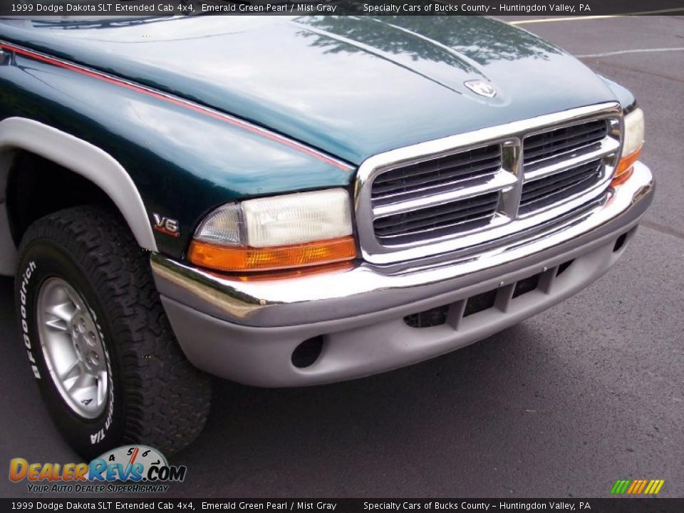 1999 Dodge Dakota SLT Extended Cab 4x4 Emerald Green Pearl / Mist Gray Photo #9