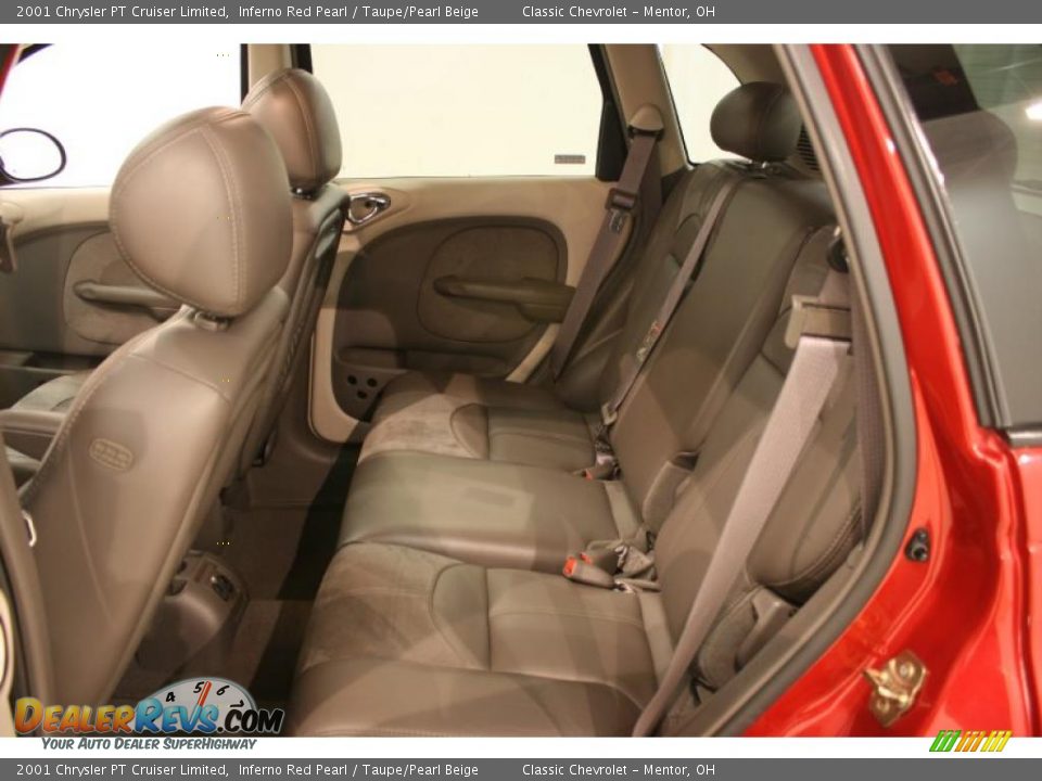 2001 Chrysler PT Cruiser Limited Inferno Red Pearl / Taupe/Pearl Beige Photo #19