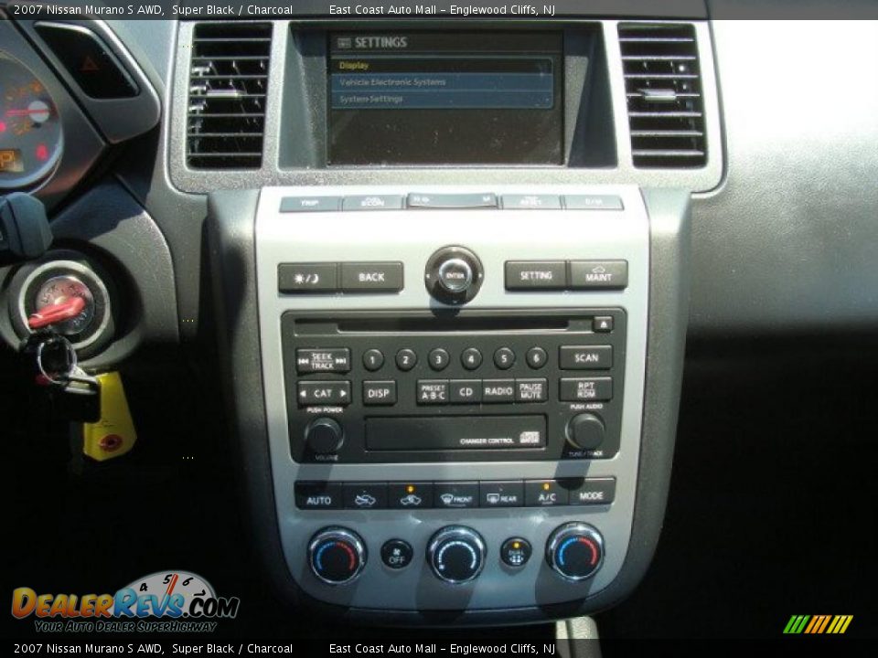 2007 Nissan Murano S AWD Super Black / Charcoal Photo #11