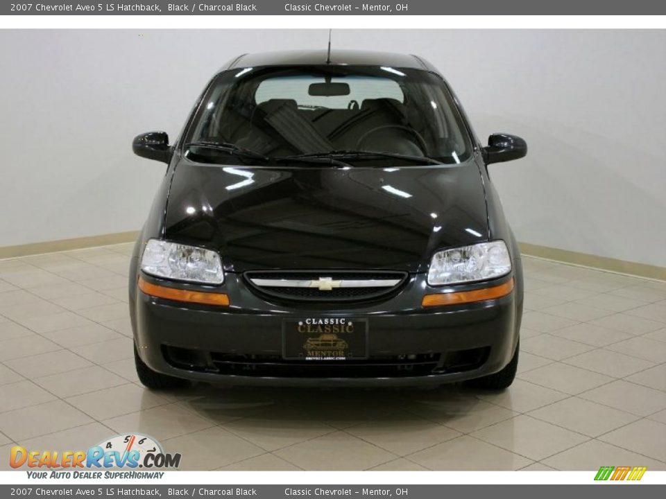 2007 Chevrolet Aveo 5 LS Hatchback Black / Charcoal Black Photo #2