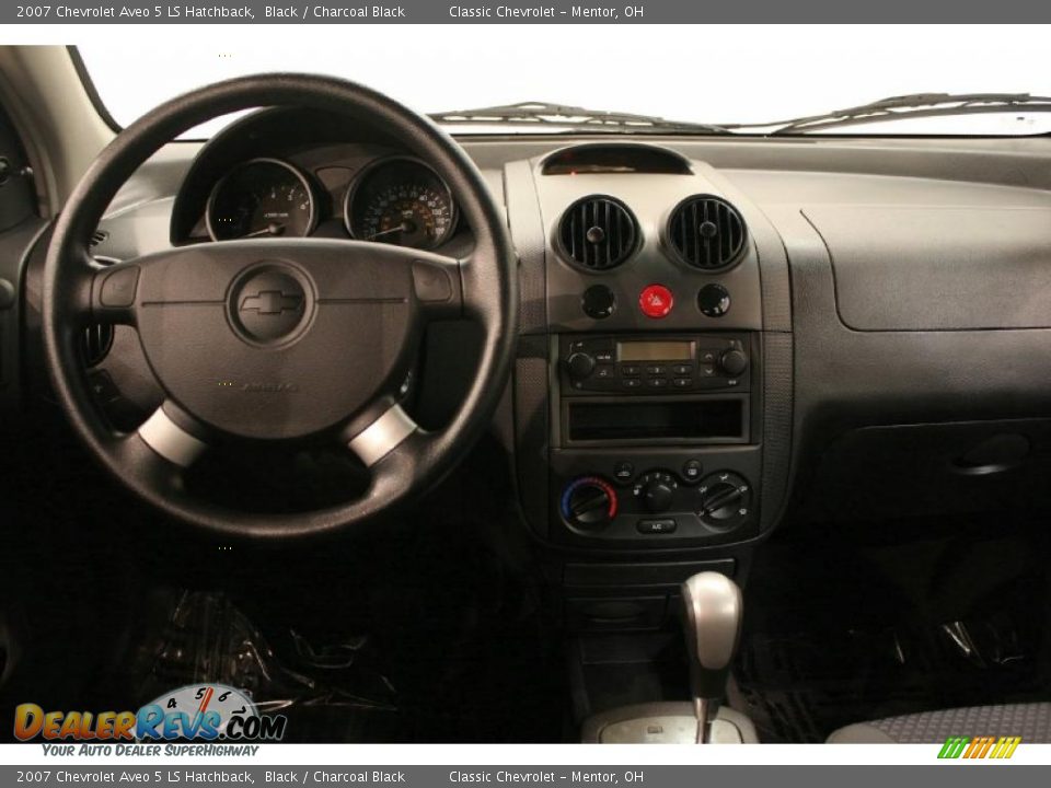 2007 Chevrolet Aveo 5 LS Hatchback Black / Charcoal Black Photo #19