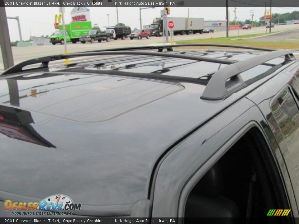 2001 Chevrolet Blazer LT 4x4 Onyx Black / Graphite Photo #13