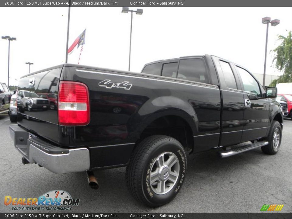 2006 Ford F150 XLT SuperCab 4x4 Black / Medium/Dark Flint Photo #3