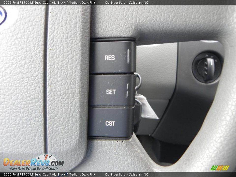 2006 Ford F150 XLT SuperCab 4x4 Black / Medium/Dark Flint Photo #25