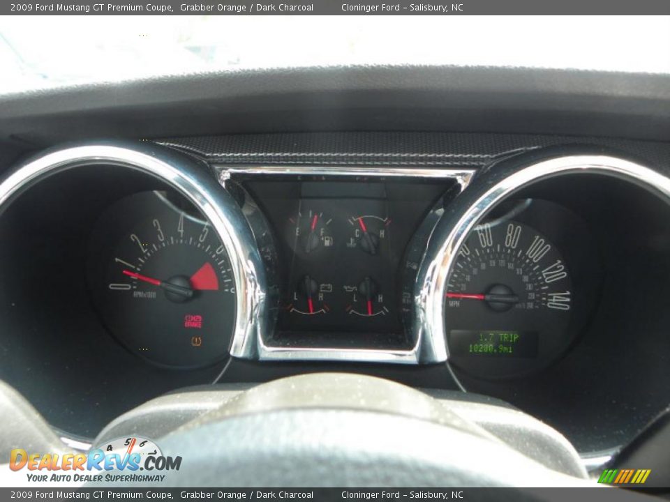 2009 Ford Mustang GT Premium Coupe Grabber Orange / Dark Charcoal Photo #18