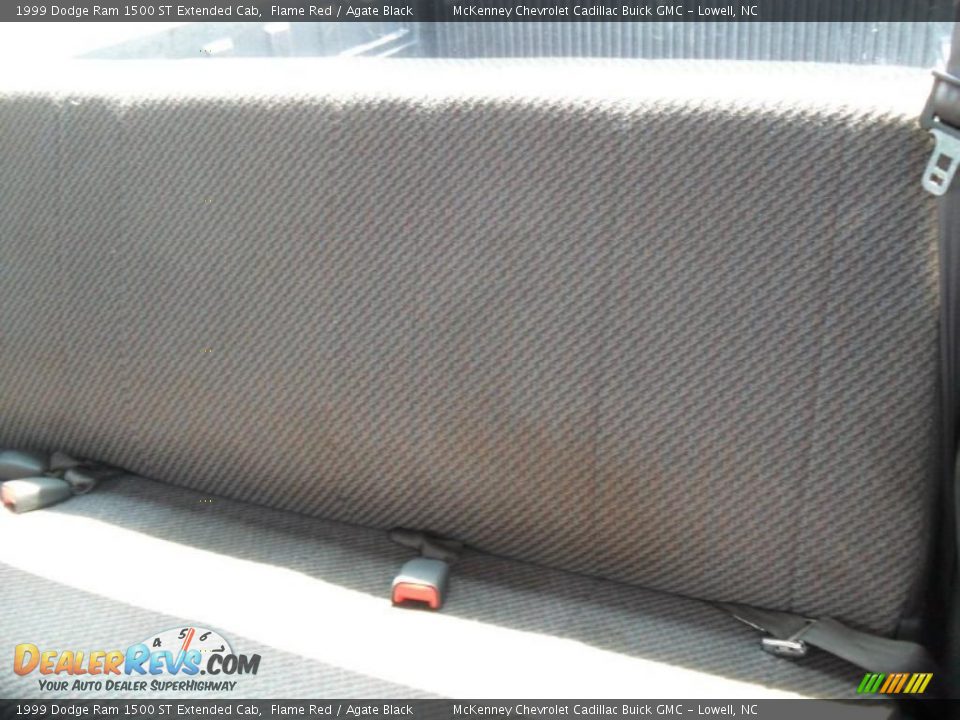 1999 Dodge Ram 1500 ST Extended Cab Flame Red / Agate Black Photo #13