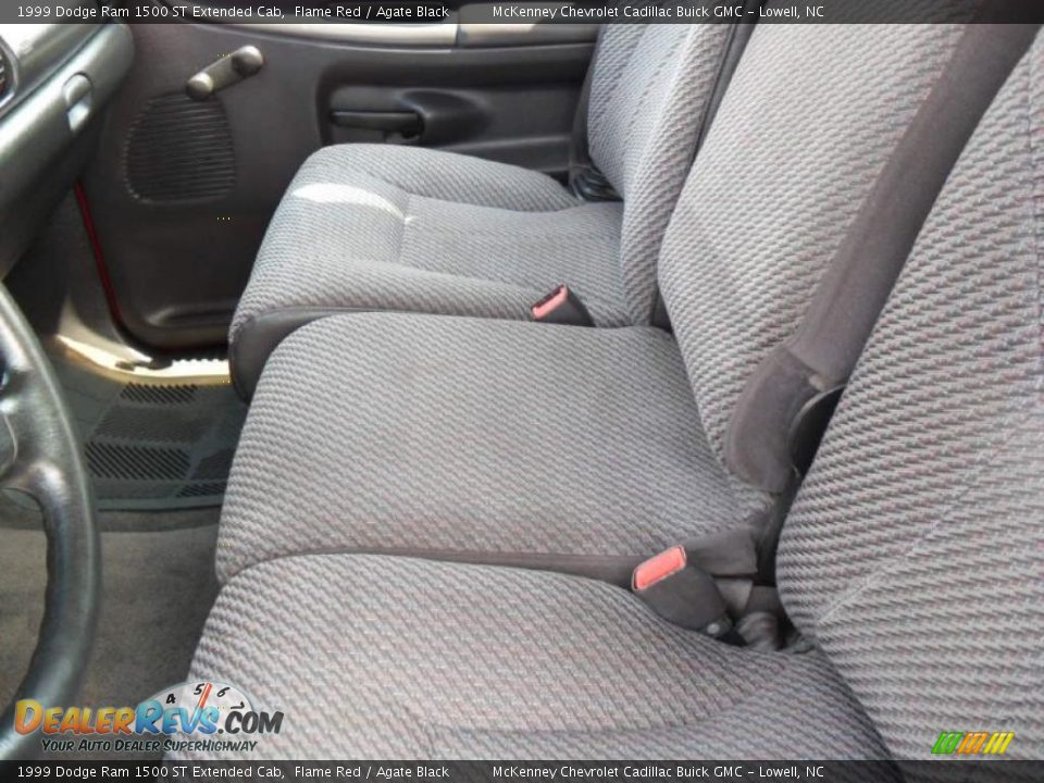 1999 Dodge Ram 1500 ST Extended Cab Flame Red / Agate Black Photo #23