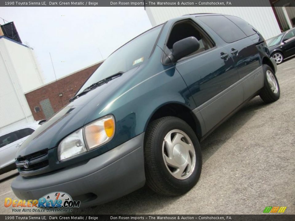 1998 Toyota Sienna LE Dark Green Metallic / Beige Photo #1