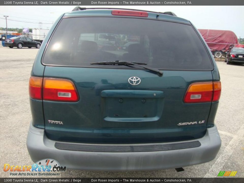 1998 Toyota Sienna LE Dark Green Metallic / Beige Photo #9