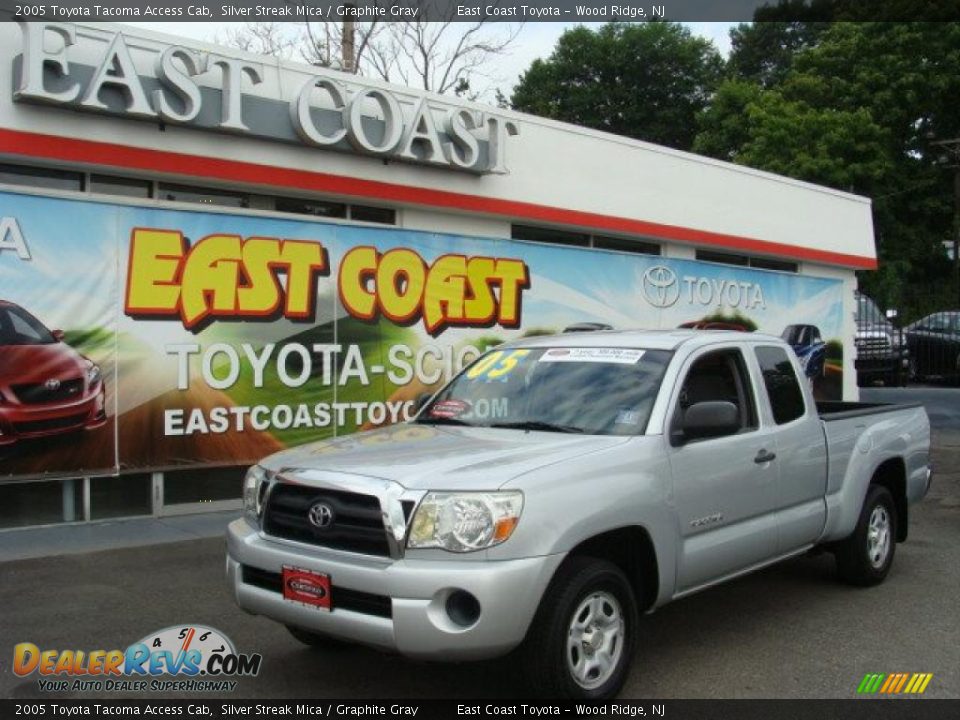 2005 Toyota Tacoma Access Cab Silver Streak Mica / Graphite Gray Photo #1
