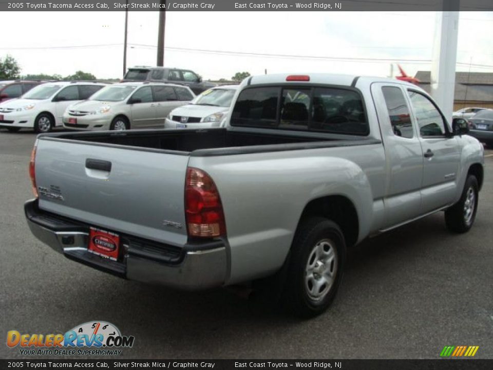 2005 Toyota Tacoma Access Cab Silver Streak Mica / Graphite Gray Photo #4