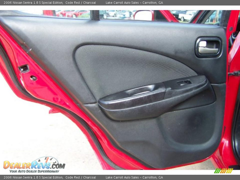 2006 Nissan Sentra 1.8 S Special Edition Code Red / Charcoal Photo #27
