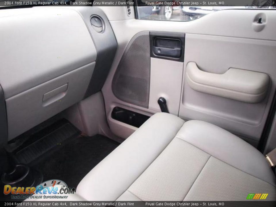 2004 Ford F150 XL Regular Cab 4x4 Dark Shadow Grey Metallic / Dark Flint Photo #13