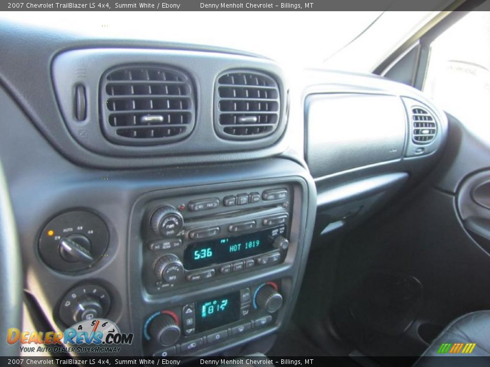 2007 Chevrolet TrailBlazer LS 4x4 Summit White / Ebony Photo #8