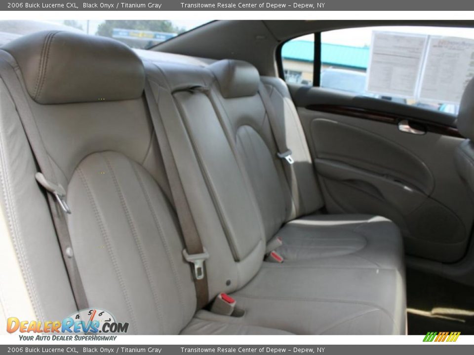 2006 Buick Lucerne CXL Black Onyx / Titanium Gray Photo #16