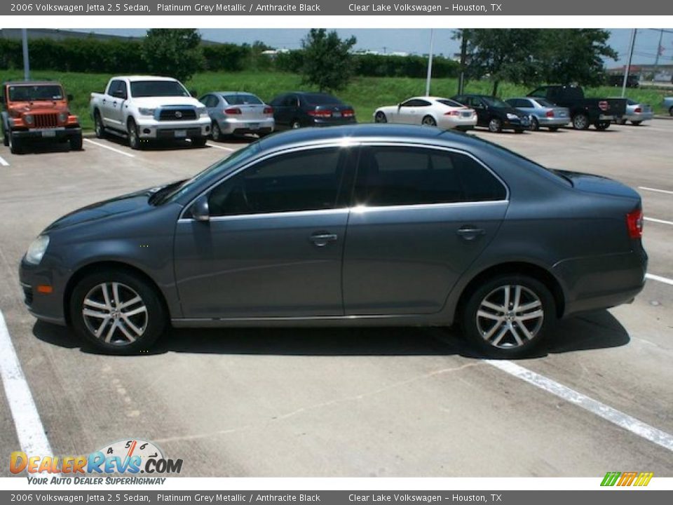 2006 Volkswagen Jetta 2.5 Sedan Platinum Grey Metallic / Anthracite Black Photo #12