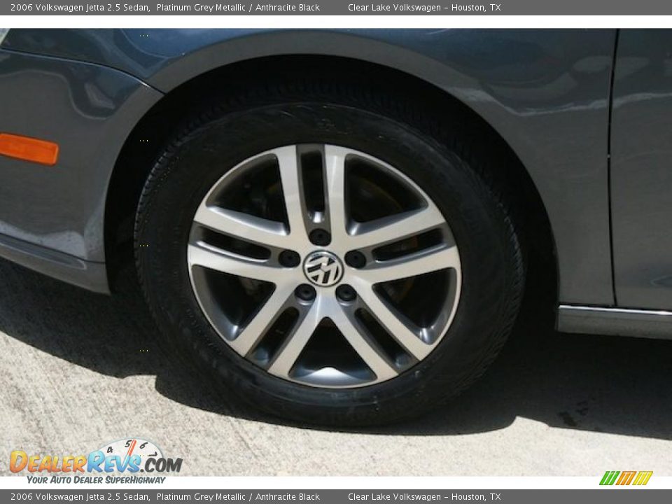 2006 Volkswagen Jetta 2.5 Sedan Platinum Grey Metallic / Anthracite Black Photo #13